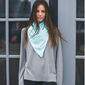 NWOT Lululemon Throw Me Over Scarf